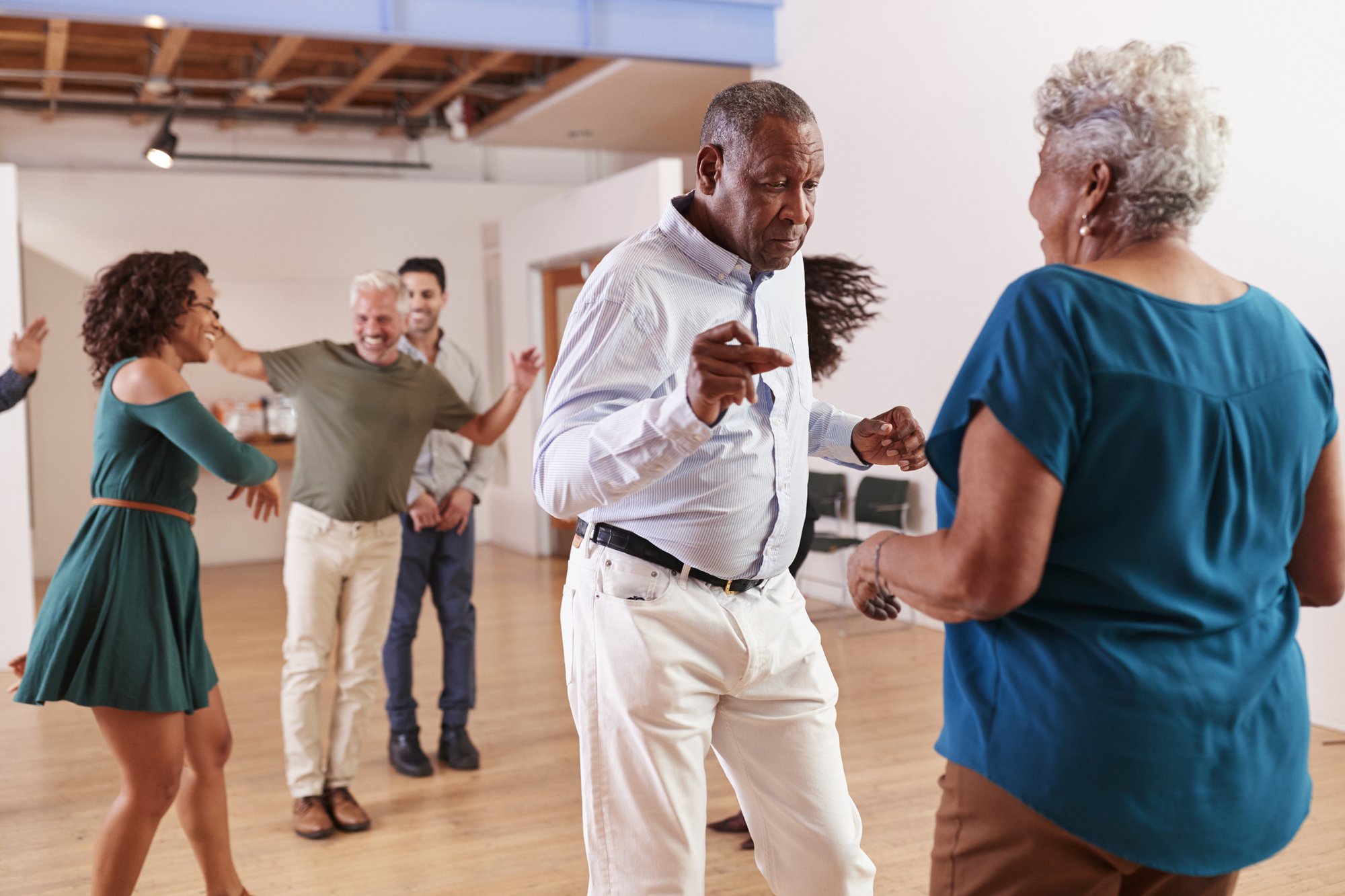 5 Fun Activities for the Elderly to Enjoy Indoors